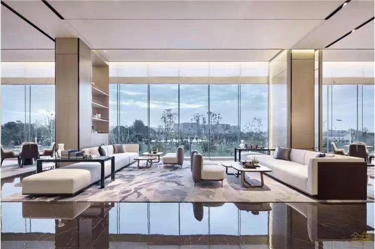 欧美丰满一区二区免费视频