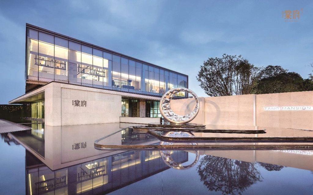 欧美丰满一区二区免费视频