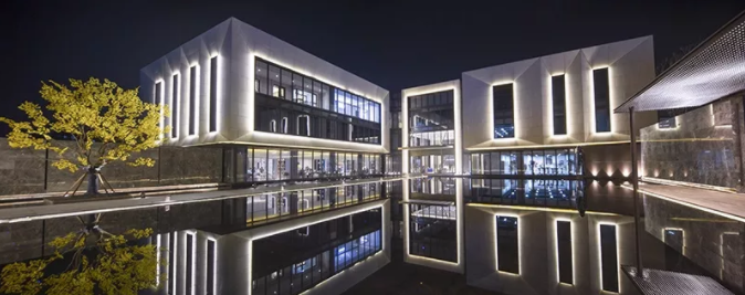 欧美丰满一区二区免费视频