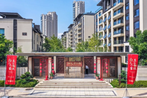 欧美丰满一区二区免费视频