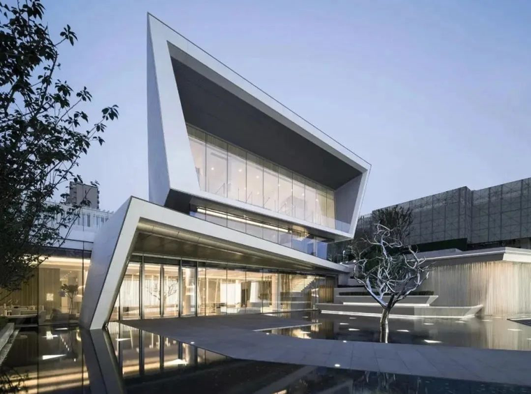 欧美丰满一区二区免费视频