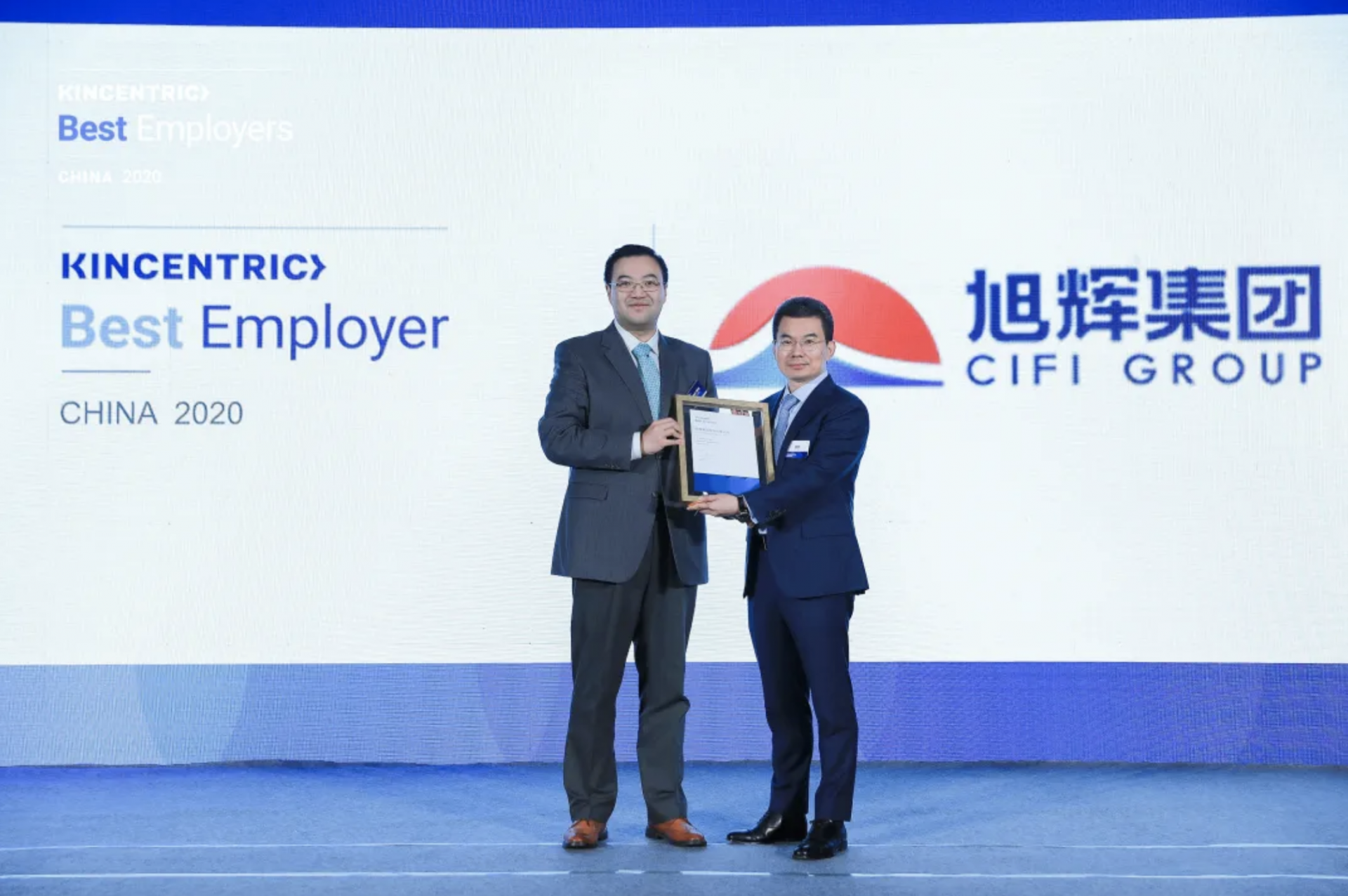 欧美丰满一区二区免费视频