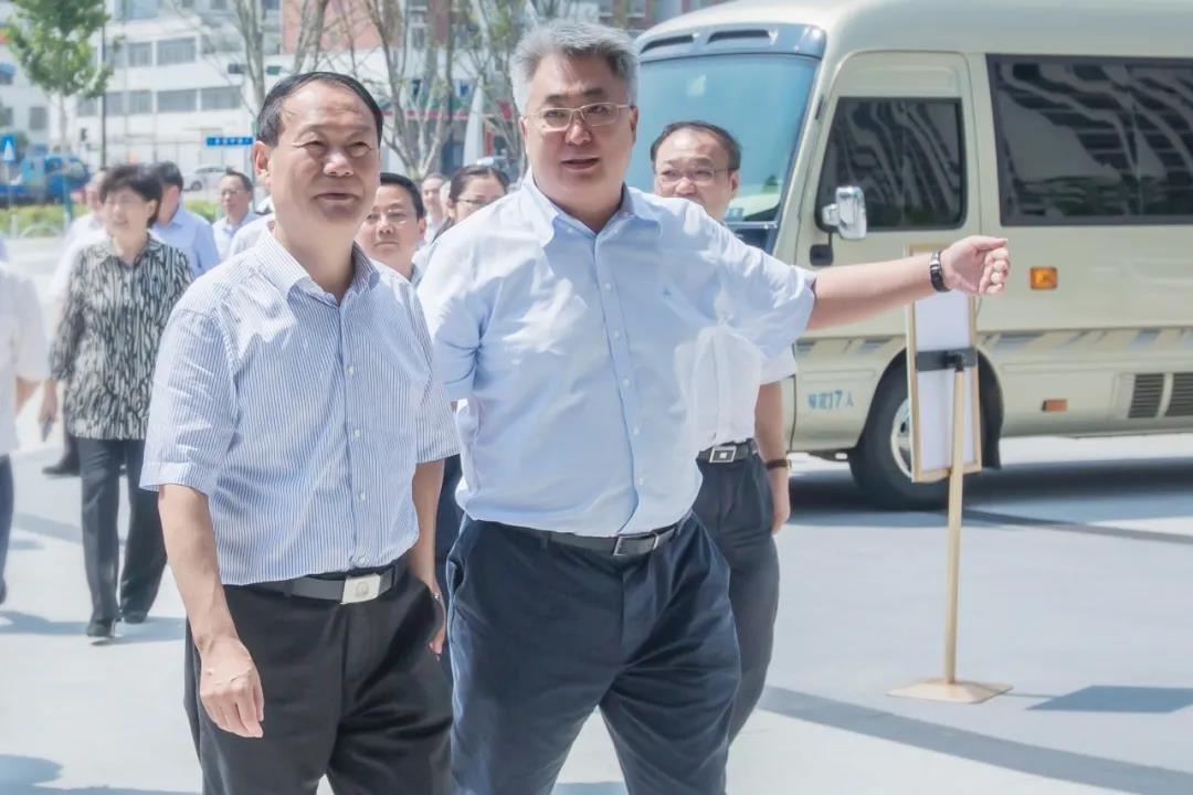 欧美丰满一区二区免费视频